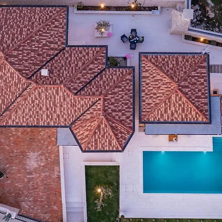 Katarina Diklo * ザダル